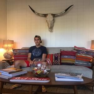 Meet your Posher, Eli